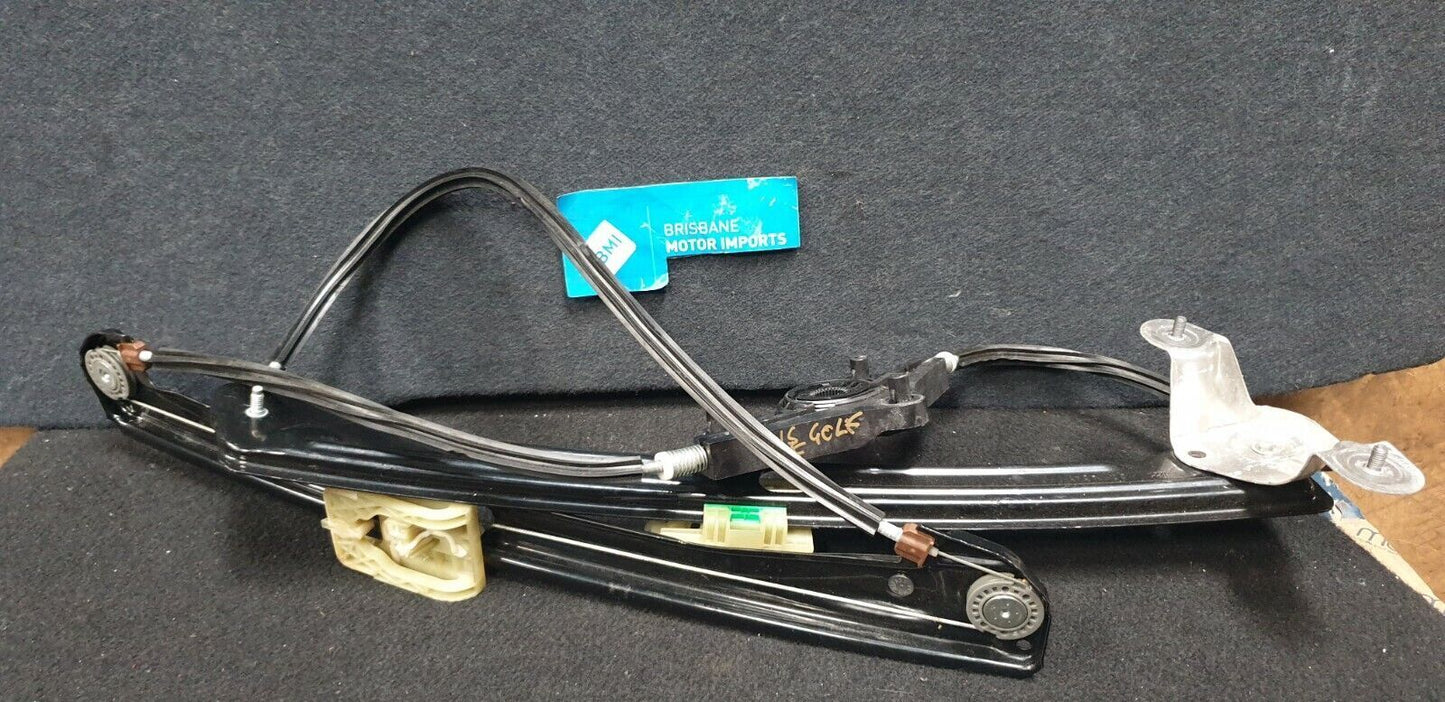 VW GOLF - GEN 7 HATCH RIGHT FRONT WINDOW REGULATOR - 2013-19