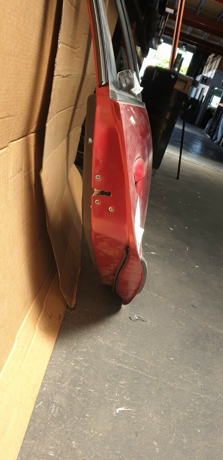 MITSUBISHI COLT RIGHT REAR DOOR - RG 2004-11