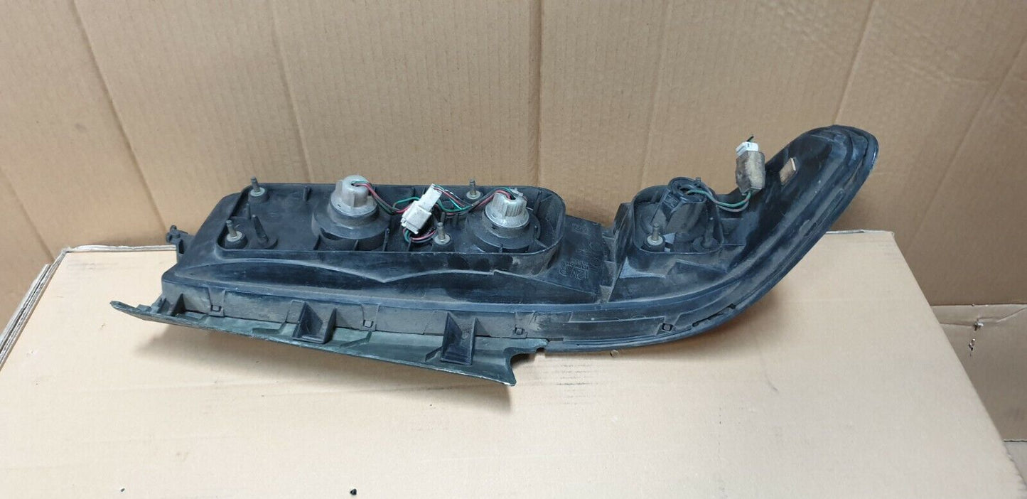 MAZDA COSMO COUPE RIGHTHAND TAILLIGHT (90/92)