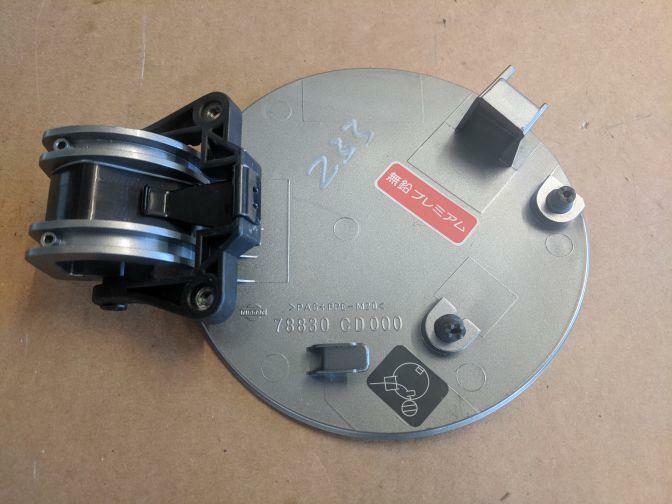 2005 NISSAN 350Z FAIRLADY Z33 FUEL FILLER DOOR 12/02-04/09
