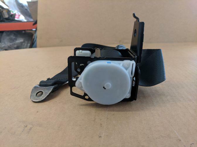 2004 MAZDA RX8 FRONT RIGHT SRS SEATBELT 2002-2008