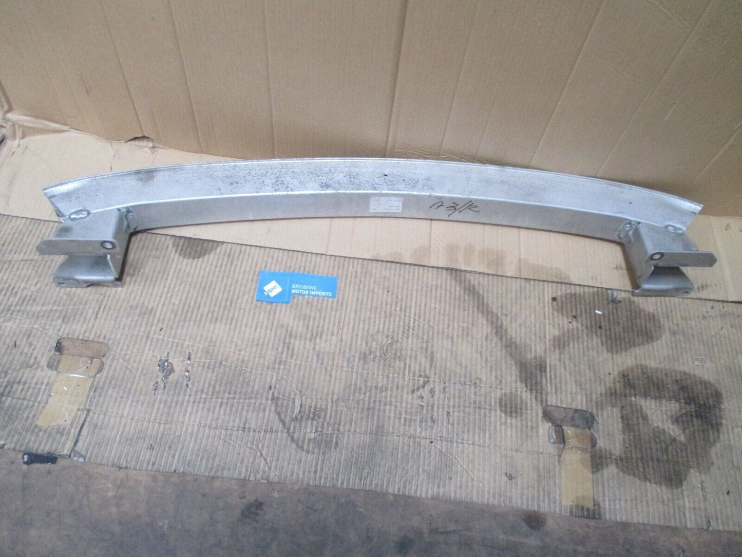 AUDI A3 8P REAR BUMPER RE-ENFORCEMENT & BRACKETS - ALLOY