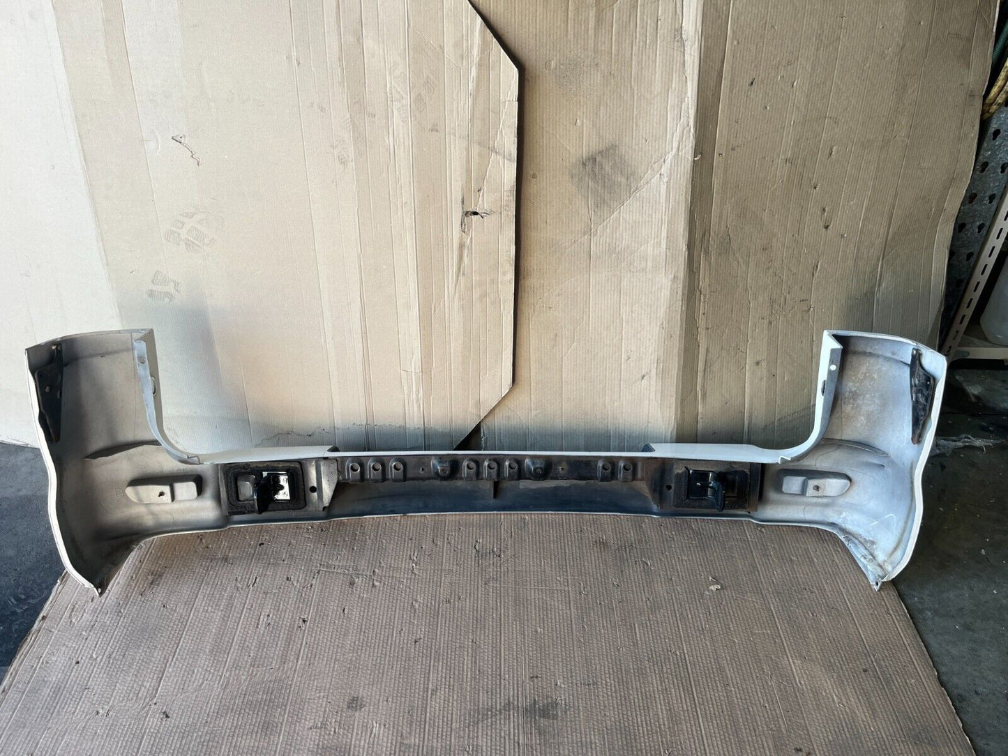 MITSUBISHI DELICA PD6W REAR BUMPER