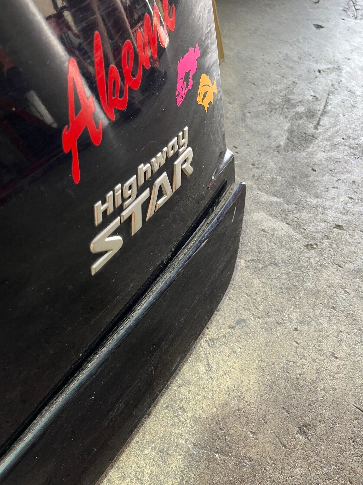 NISSAN ELGRAND E51 HIGHWAY STAR TAILGATE