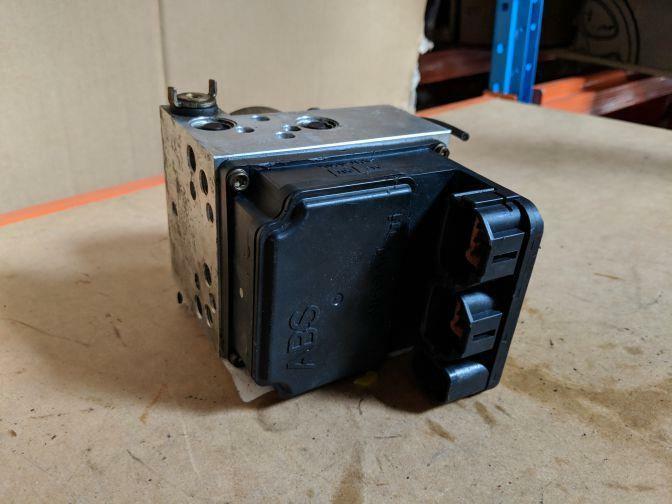 2000 NISSAN SKYLINE HR34 ABS PUMP 05/98-08/02