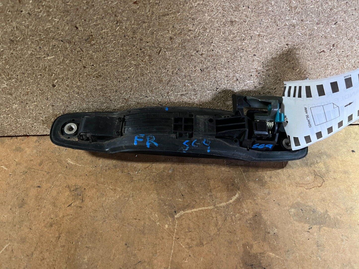 SUBARU SG9 FRONT RIGHT DOOR HANDLE