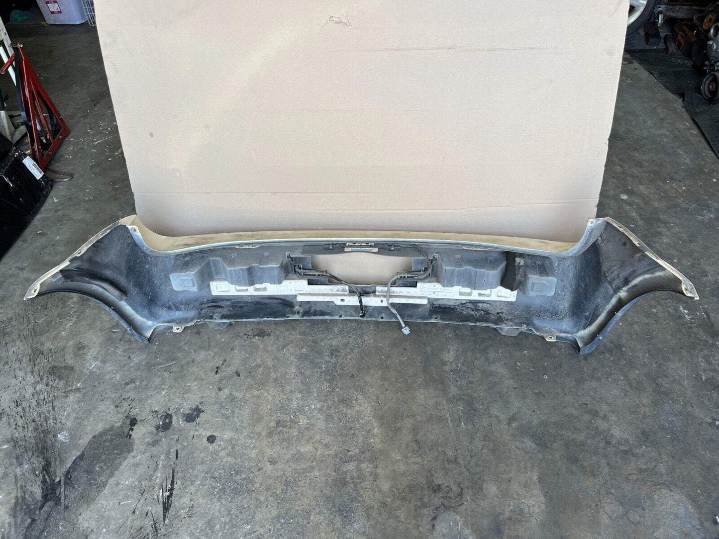 NISSAN CUBE Z11 REAR BUMPER