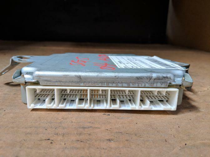 2004 SUBARU FORESTER SG5 EJ25-T AUTO ENGINE ECU 22611-AG572 07/02-06/05