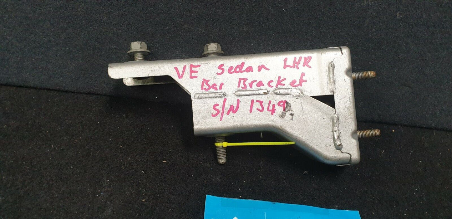 HOLDEN COMMODORE SEDAN LEFT HAND REAR BAR BRACKET 2006-13
