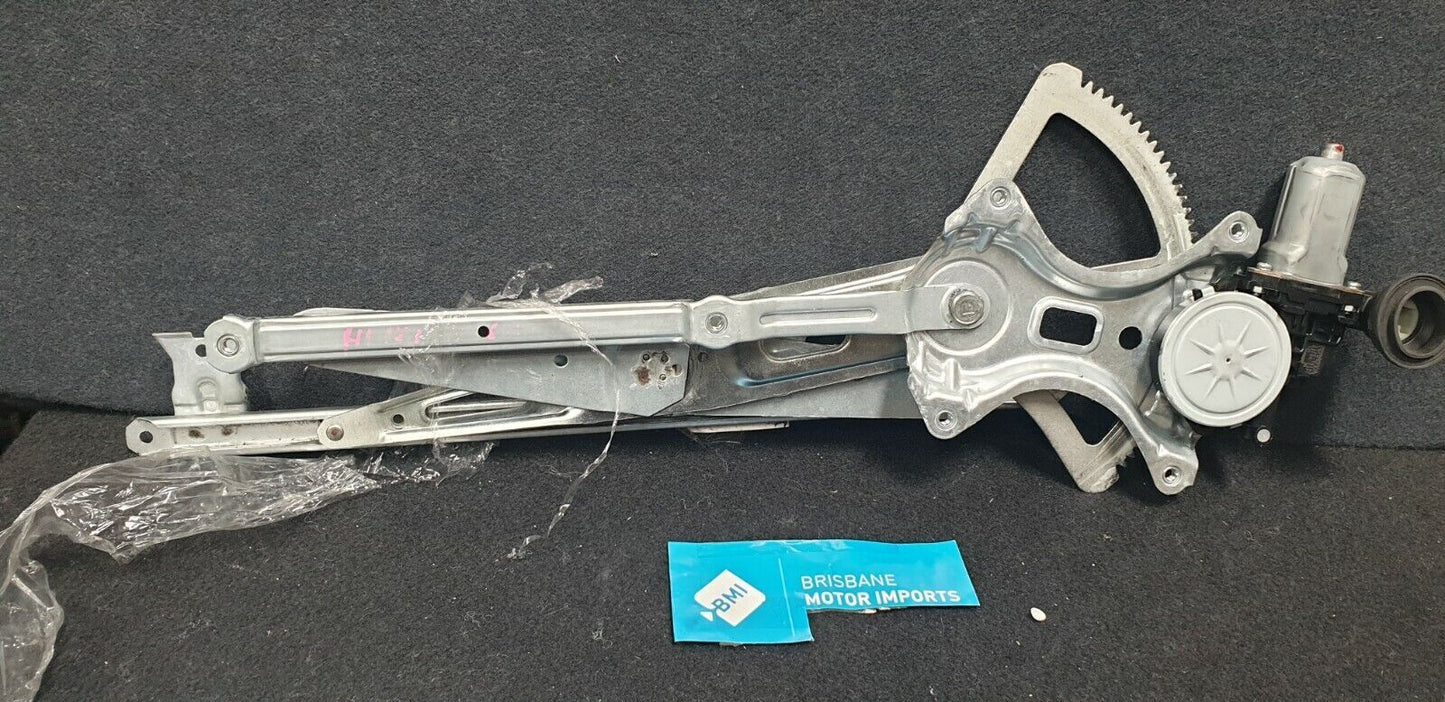 TOYOTA HIACE LEFT FRONT WINDOW REGULATOR TRH/KDH 2003-