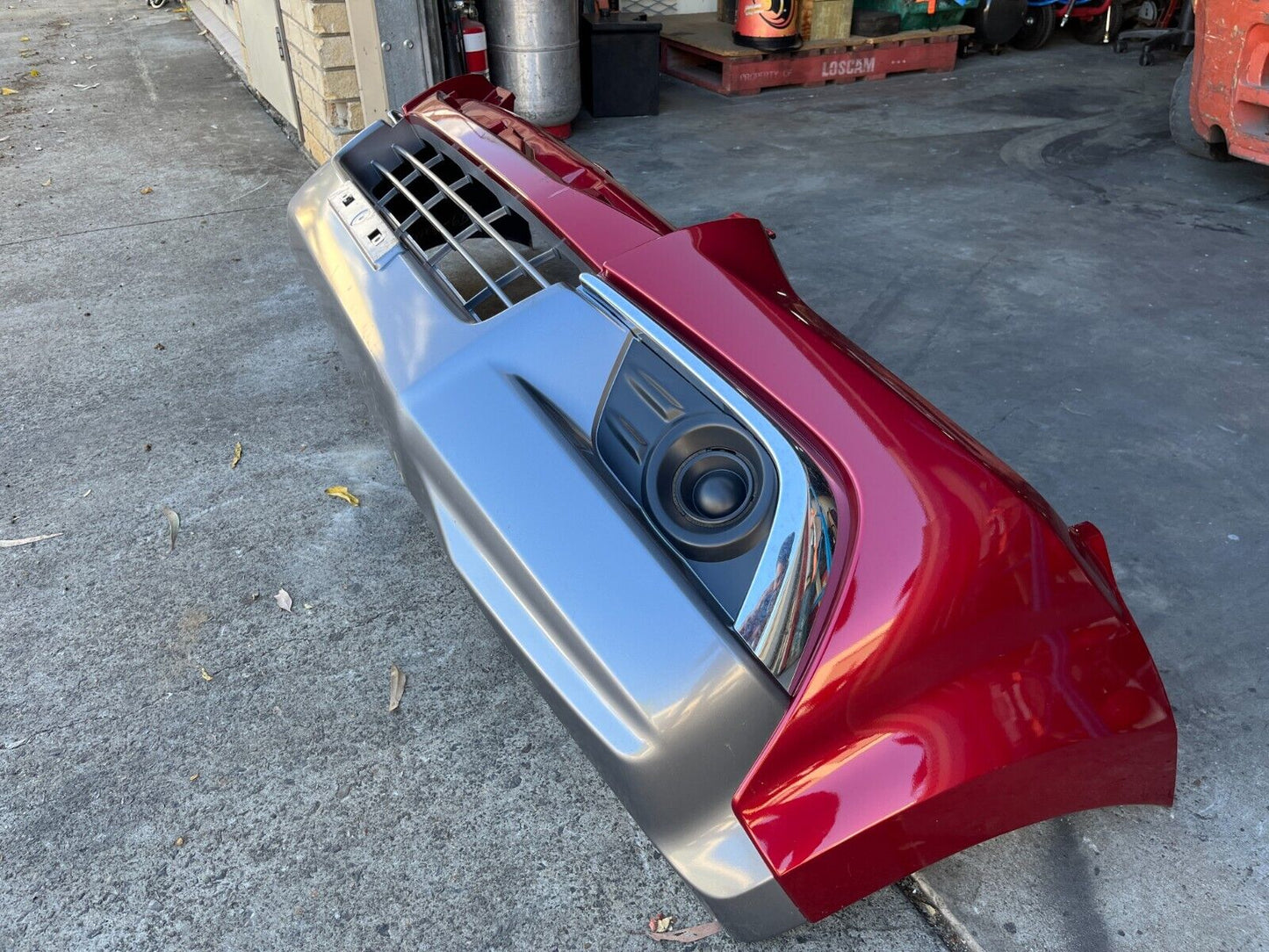ISUZU MU-X FRONT BUMPER BAR 02/17-21 RED