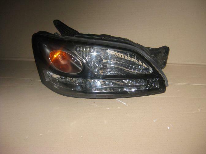 2002 SUBARU LIBERTY BH5 RIGHT HEADLIGHT