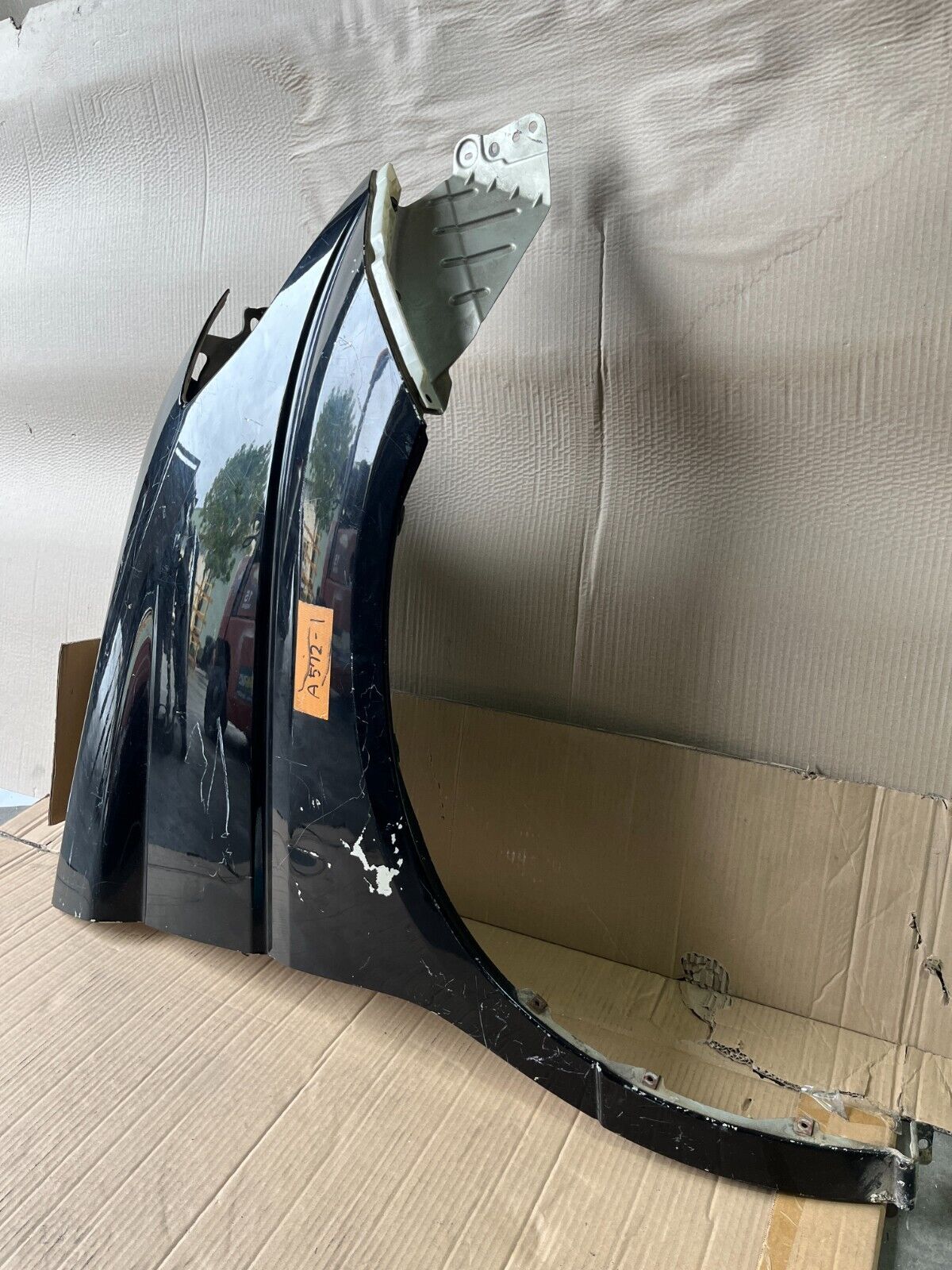 NISSAN ELGRAND E51 FRONT RIGHT GUARD 02-10