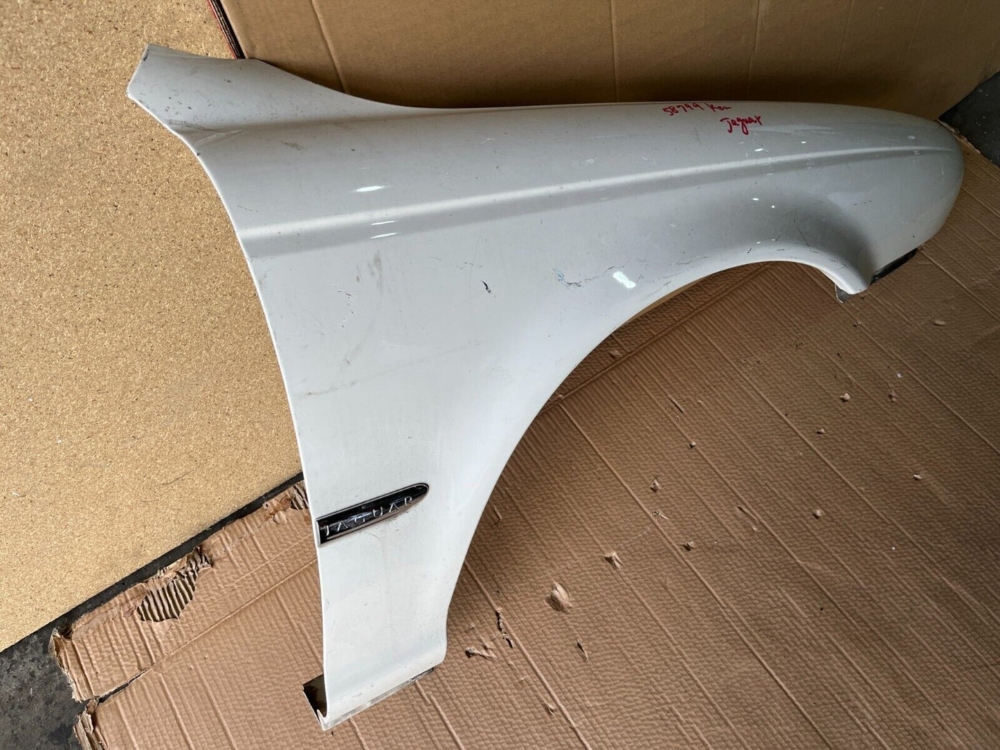 JAGUAR X-TYPE X400 FRONT RIGHT GUARD 02-08