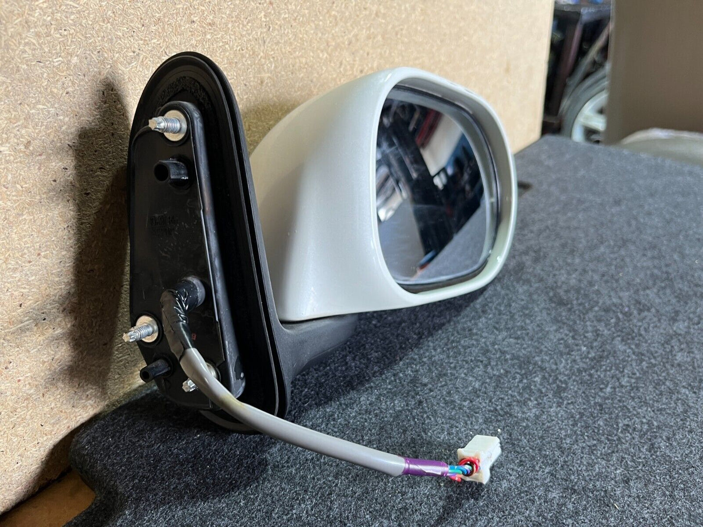 NISSAN CUBE Z12 RIGHT HAND MIRROR 08-19