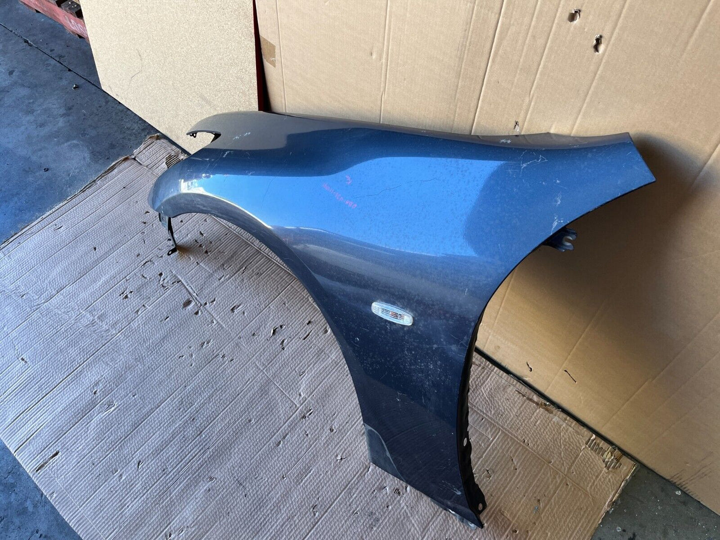 NISSAN SKYLINE V36 FRONT LEFT GUARD