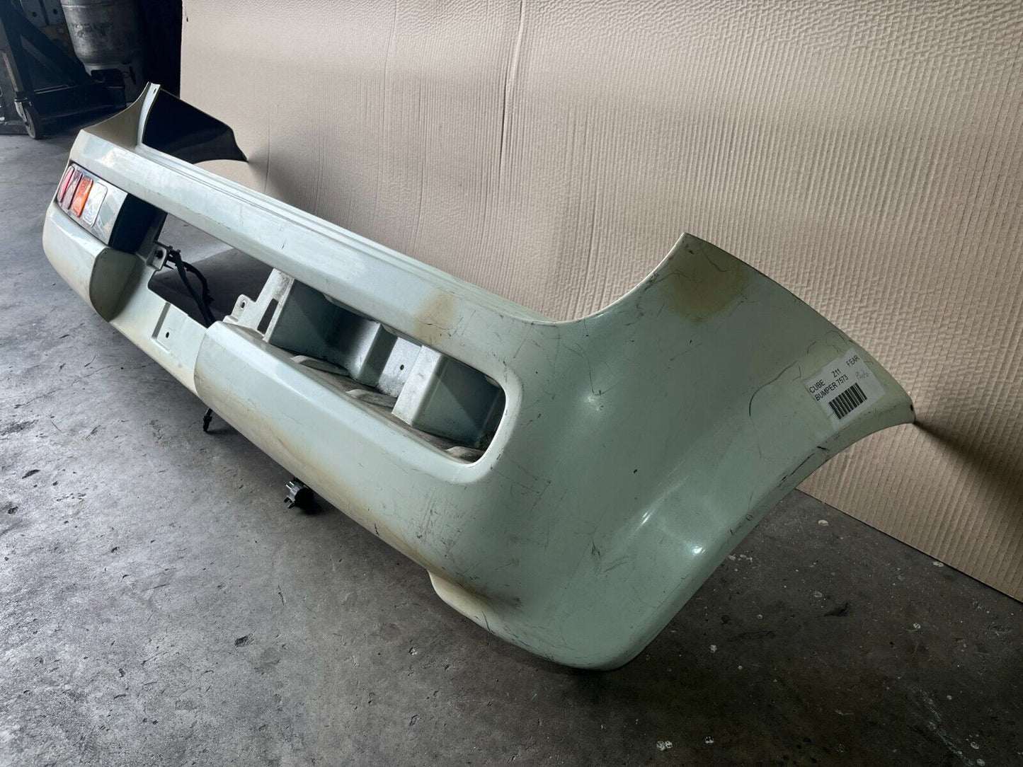 NISSAN CUBE Z11 REAR BUMPER 10/02-11/08