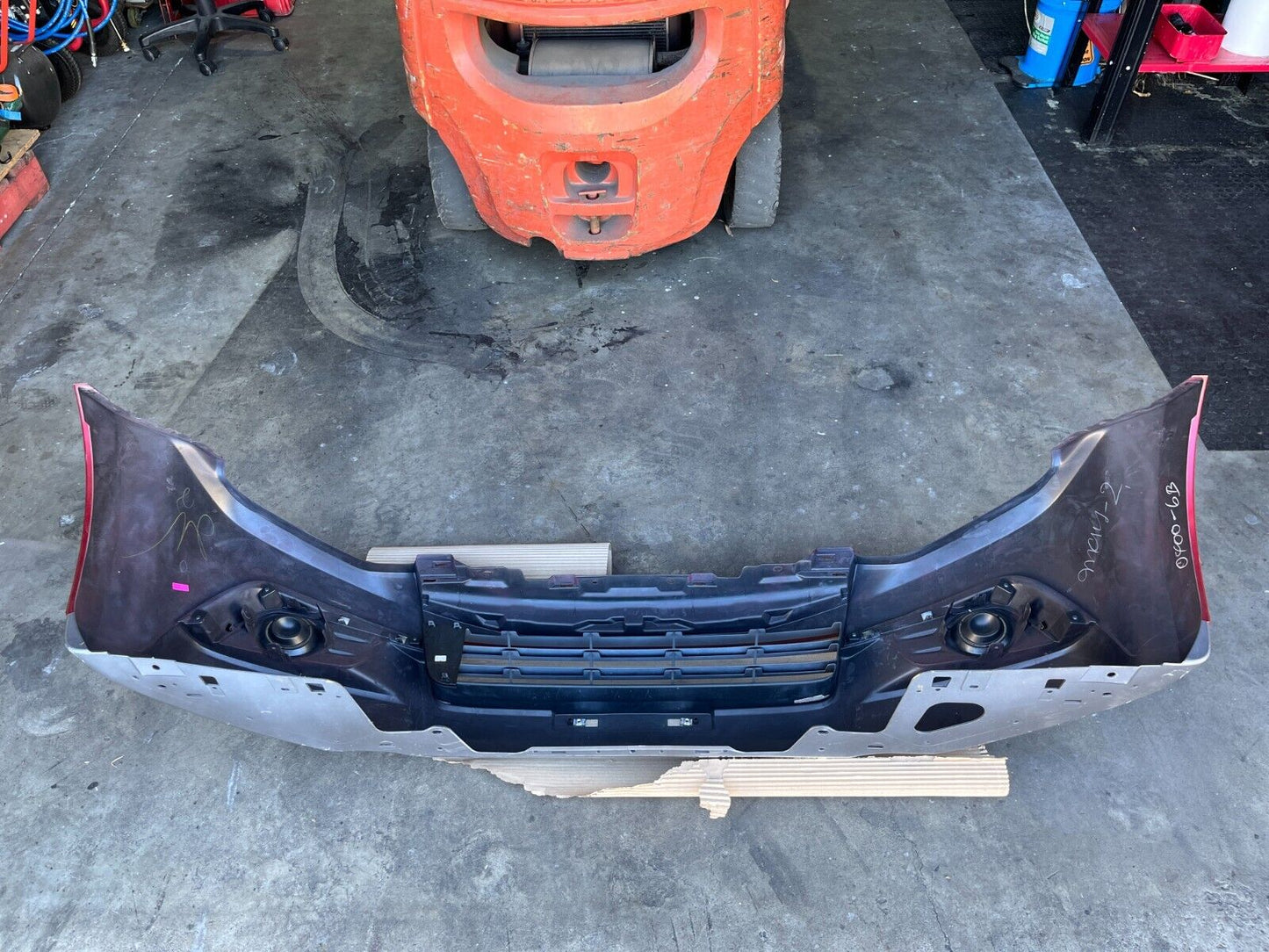 ISUZU MU-X FRONT BUMPER BAR 02/17-21 RED