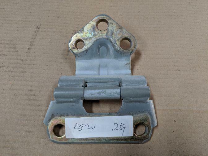 2006 NISSAN CUBE Z11 UPPER TAILGATE HINGE 10/02-11/08