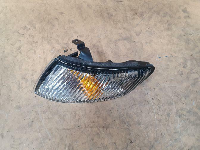 MAZDA 626 LEFT CORNER LAMP INDICATOR 1997-2000 NEW