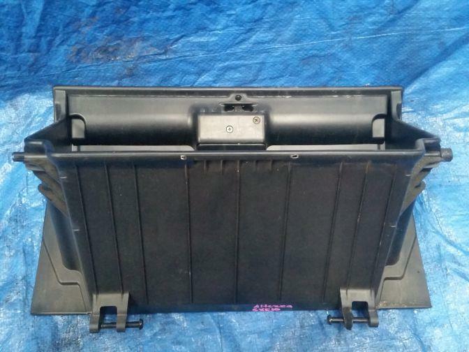 1999 TOYOTA ALTEZZA RS200 SXE10 GLOVEBOX 1998-2005