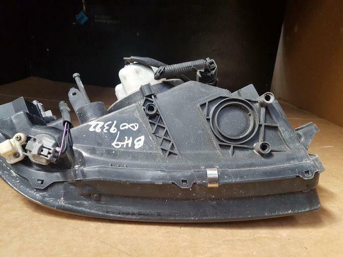 1998 SUBARU LIBERTY 3RD GEN LEFT HEADLIGHT 11/98-06/01