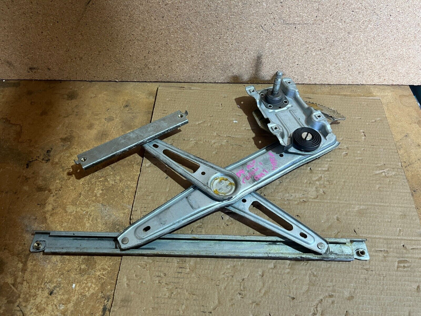 TOYOTA COROLLA ZZE122 FRONT RIGHT WINDOW REGULATOR 12/01-06/07