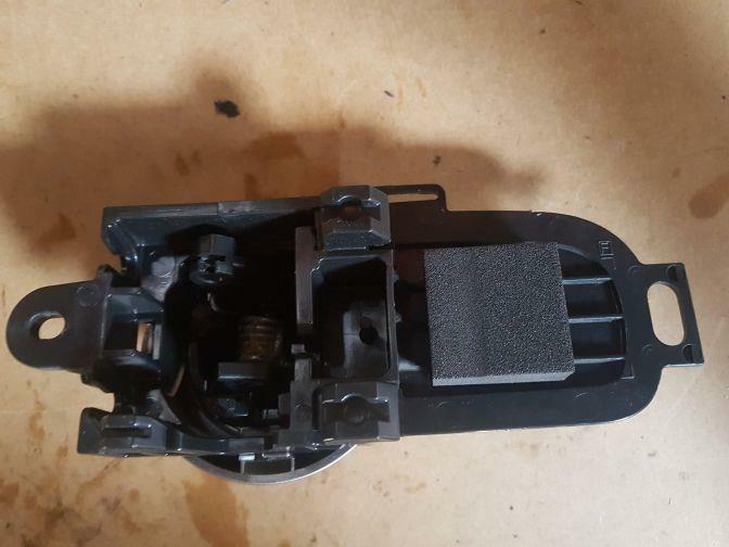 2006 NISSAN CUBE Z11 REAR LEFT INNER DOOR HANDLE RLHS 10/02-11/08