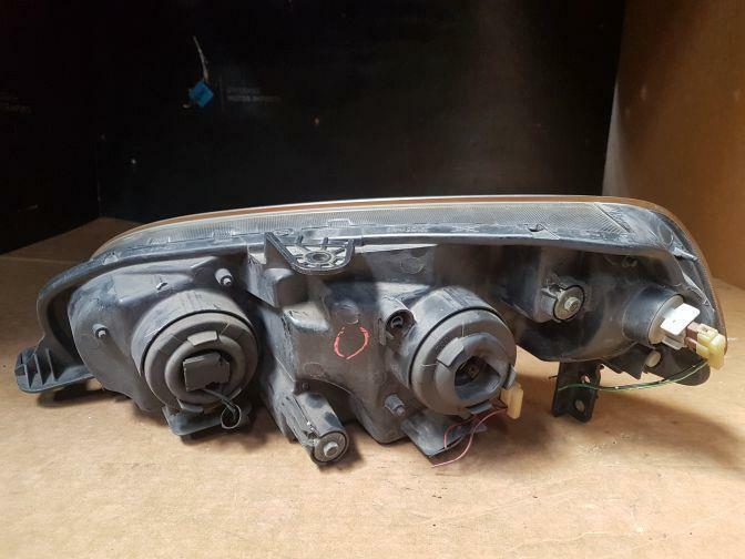 2001 HONDA HRV RIGHT HEADLIGHT 02/99-12/01