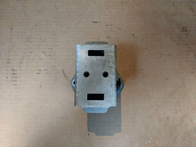 2004 NISSAN ELGRAND E51 BUMPER MOUNTING BRACKET 05/02-12/10