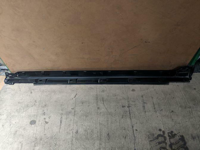 2014 SUBARU XV RIGHT SIDESKIRT 2012-2018