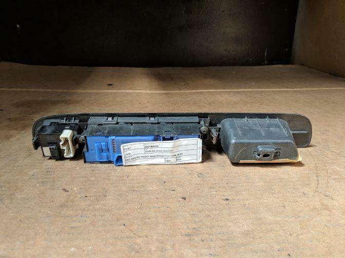 1999 SUBARU OUTBACK BH5 FRONT RIGHT POWER WINDOW SWITCH 12/98-08/03