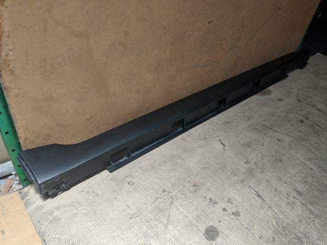 2014 SUBARU XV RIGHT SIDESKIRT 2012-2018