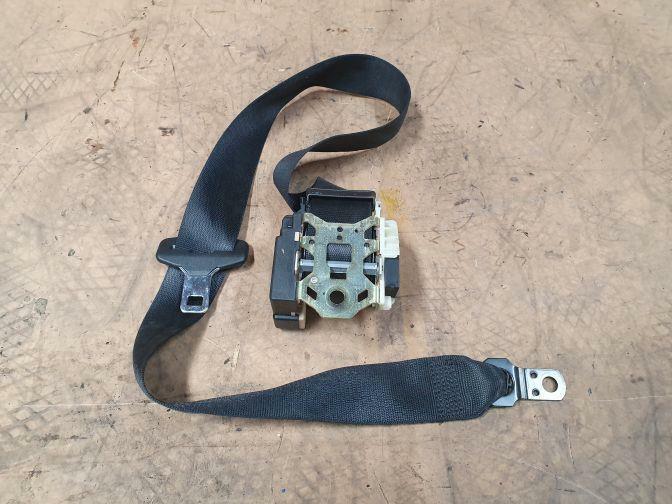 BMW Z4 E85 REAR LEFT SRS SEATBELT 08/03-02/09