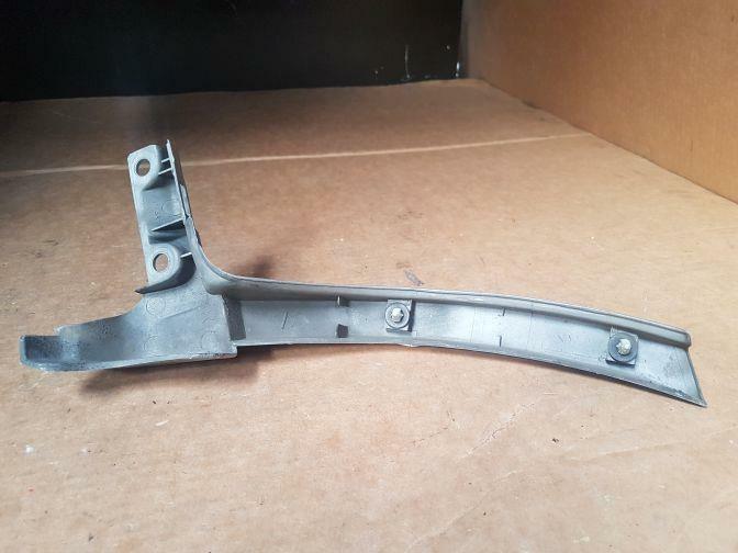 1999 SUBARU FORESTER SF5 RIGHT QUARTER MOULD 08/97-05/02