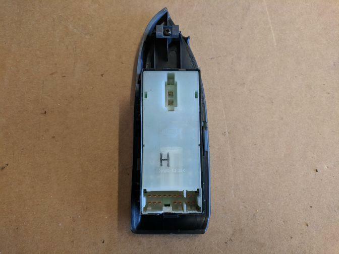 2003 NISSAN SKYLINE CPV35 SEDAN FRONT LEFT POWER WINDOW SWITCH 06/01-06/07