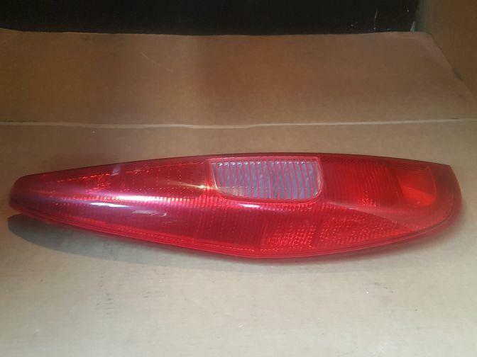 2005 MITSUBISHI COLT Z25A LEFT HAND TAILLIGHT 01/02-12/05