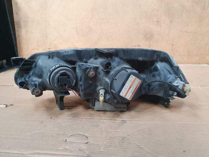 2004 HONDA ODYSSEY RB1 RIGHT HEADLIGHT 2000-2004 XENON
