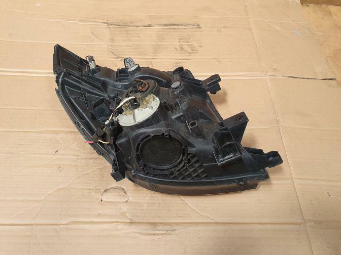 2003 NISSAN ELGRAND E51 LEFT HALOGEN HEADLIGHT 05/02-08/04 MANUAL ADJUSTER