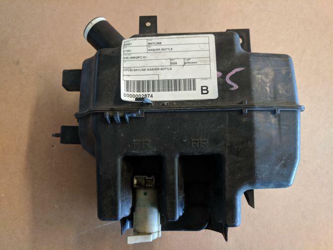 NISSAN SKYLINE CPV35 SEDAN WASHER BOTTLE 06/01-06/07