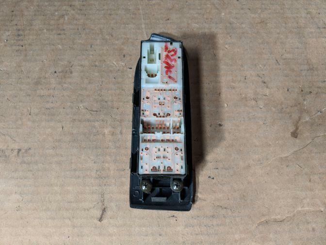 2003 NISSAN SKYLINE V35 SEDAN FRONT RIGHT POWER WINDOW SWITCH 06/01-06/07