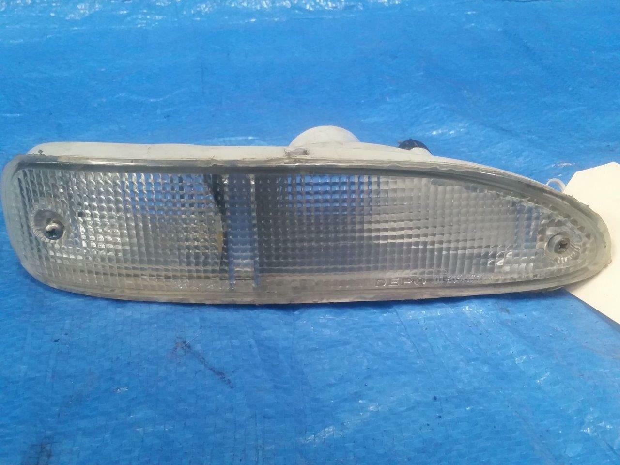 NISSAN SILVIA S13 RIGHT FRONT BUMPER BAR INDICATOR CLEAR 013151622
