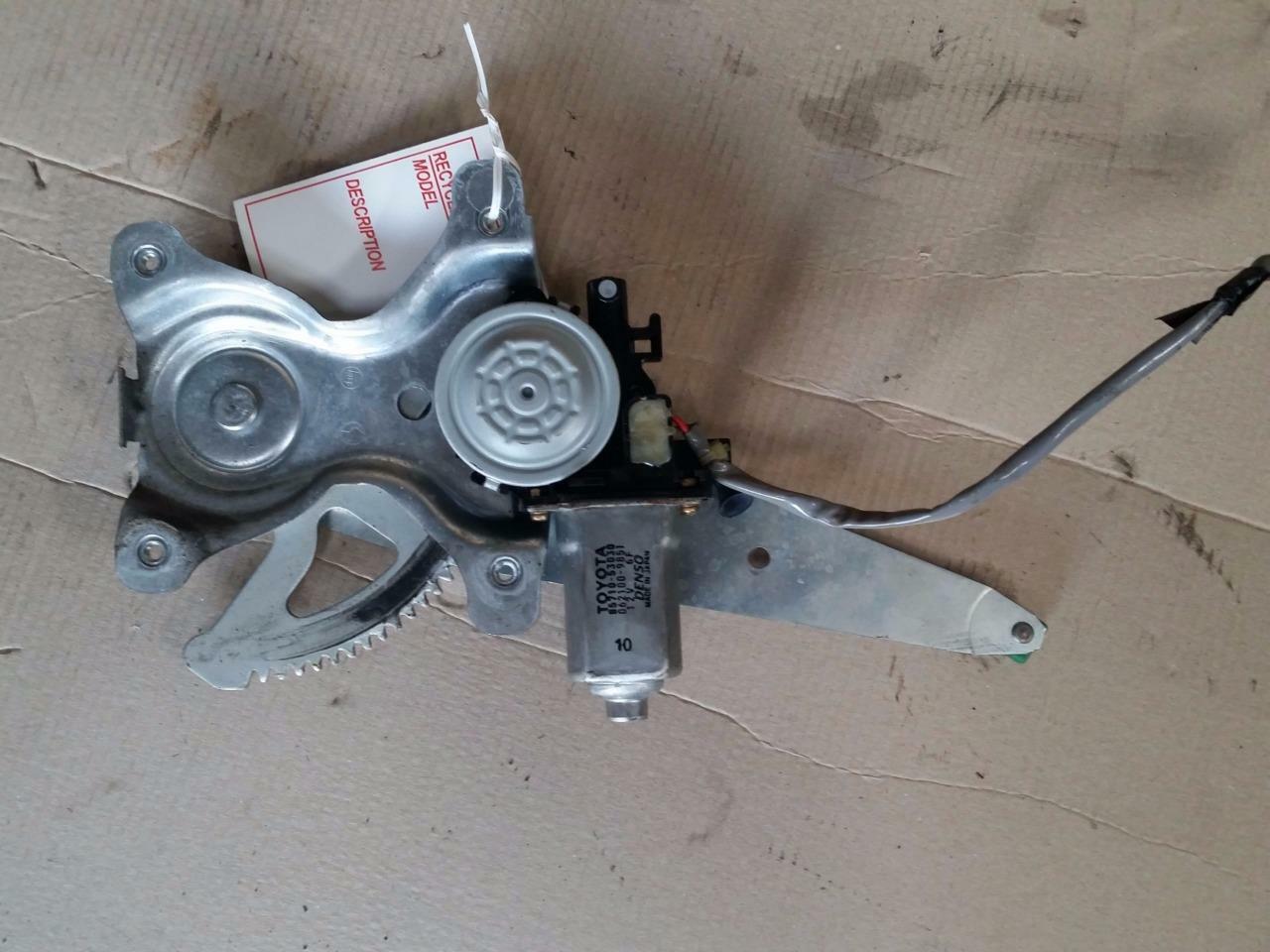 TOYOTA ALTEZZA RS200 SXE10 REAR RIGHT WINDOW REGULATOR AND WINDOW MOTOR
