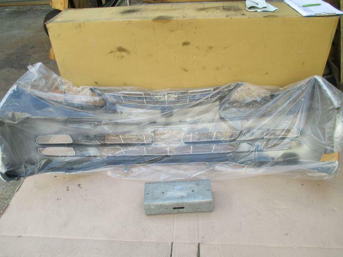 2004 TOYOTA TARAGO ACR30 FRONT BUMPER BAR