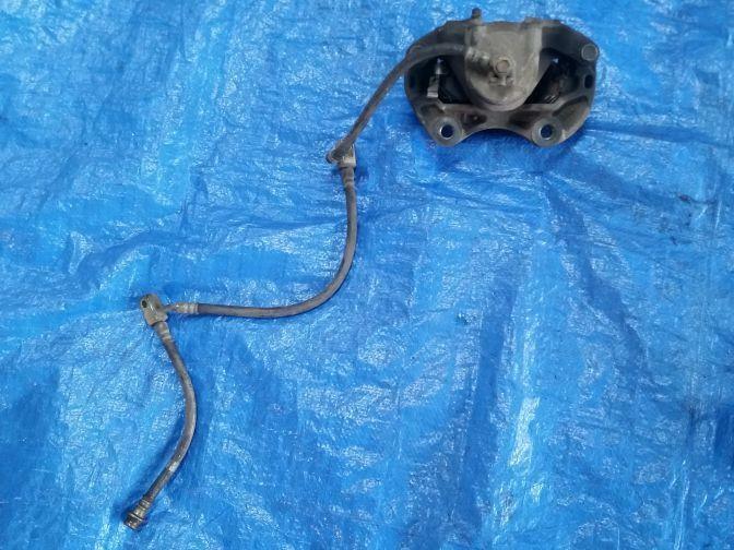 NISSAN STAGEA M35 FRONT LEFT BRAKE CALIPER