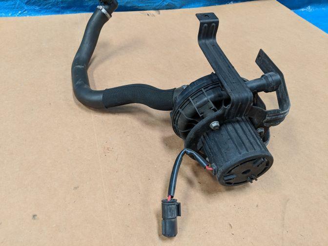 2002 BMW E65 745I SECONDARY AIR / SMOG PUMP