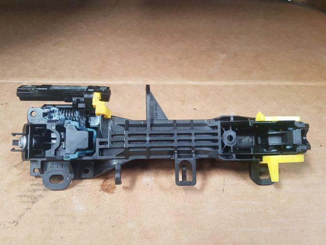 2012 SUBARU IMPREZA GP7 FRONT LEFT OUTER DOOR HANDLE LHS