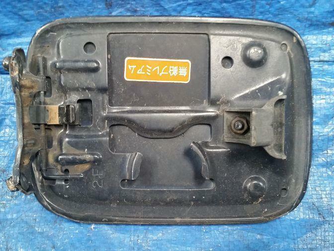 TOYOTA ARISTO JZS161 FUEL FILLER DOOR 1998-05