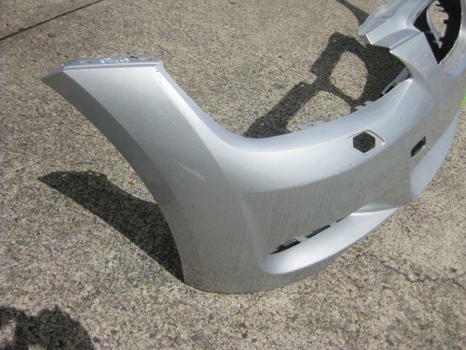 2005 BMW 3 SERIES E90 SEDAN FRONT BUMPER BAR HEADLIGHT WASHER TYPE