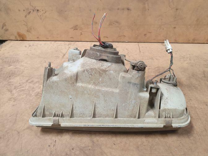 1989 SUZUKI VITARA SE416 RIGHT HEADLIGHT 1988-1998